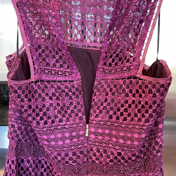 Trina Turk High Neck Lace Sheath Dress Plum 12 NWT - Picture 4 of 13